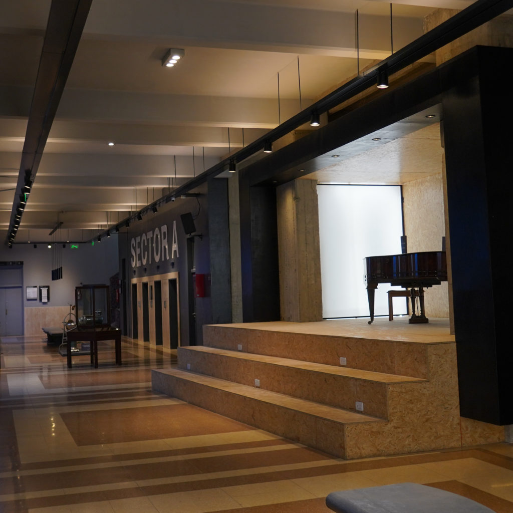 El Paseo del Museo. Primer piso. Sector A.